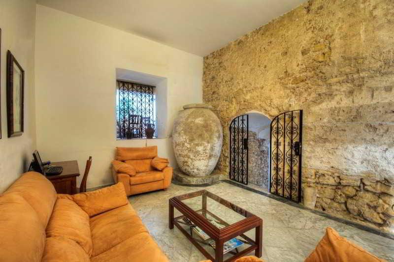 Hotel Tugasa Casa Palacio Sidonia 3*